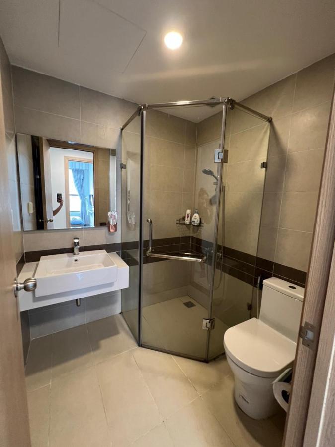 Rivergate Apartment With Central View 호치민 외부 사진